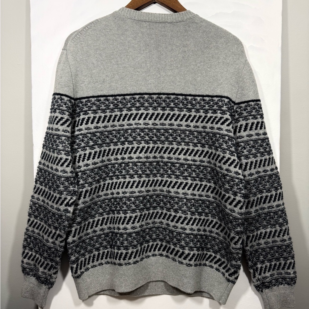 Banana Republic Men's Gray and Black Size L Crewneck Sweater - Picture 6 of 9